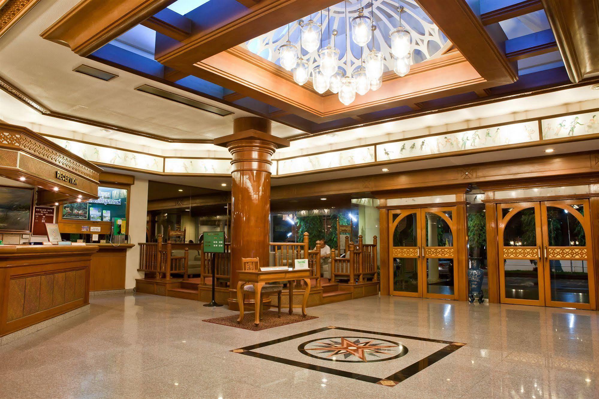 Tanyong Hotel Наратхіват Екстер'єр фото
